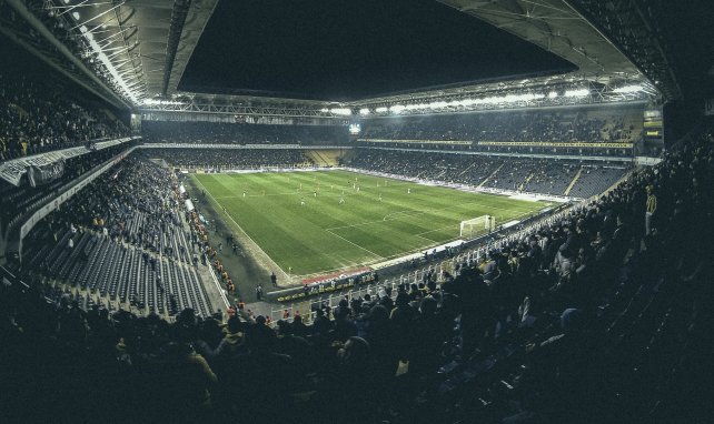 Ülker Stadyumu Fenerbahçe Şükrü Saracoğlu Spor Kompleksi